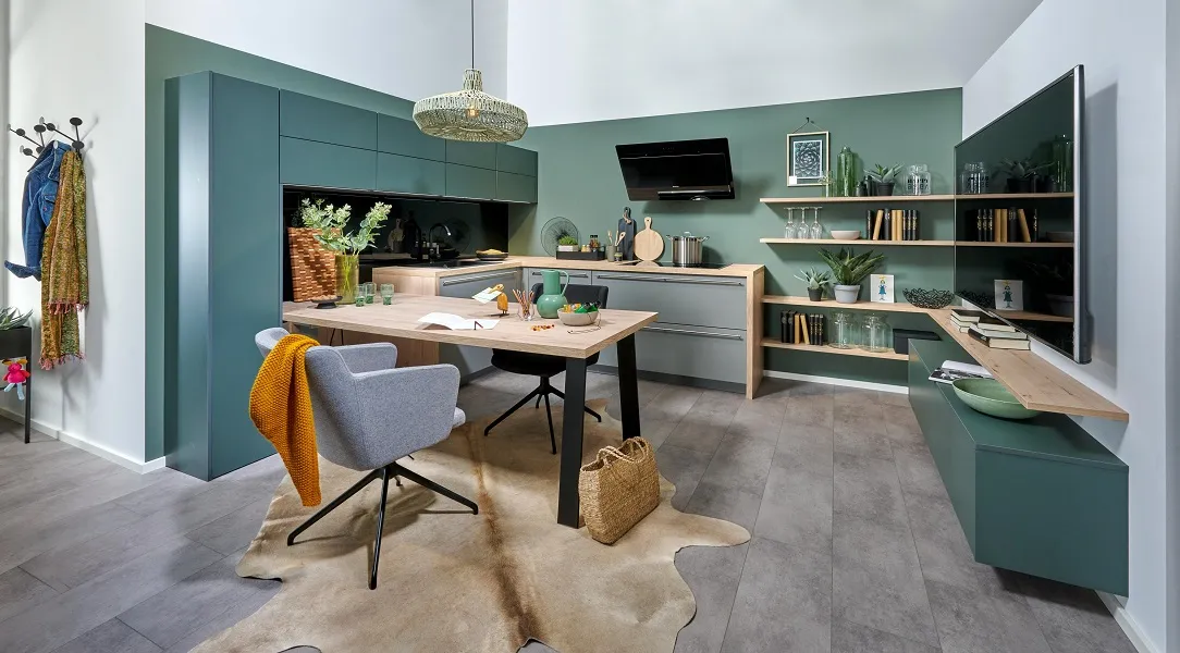 Cuisine sur-mesure bleu bondi et finitions cuivre