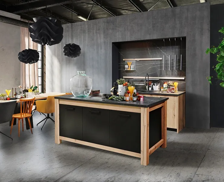 Cuisine industrielle avec îlot effet billot de boucher